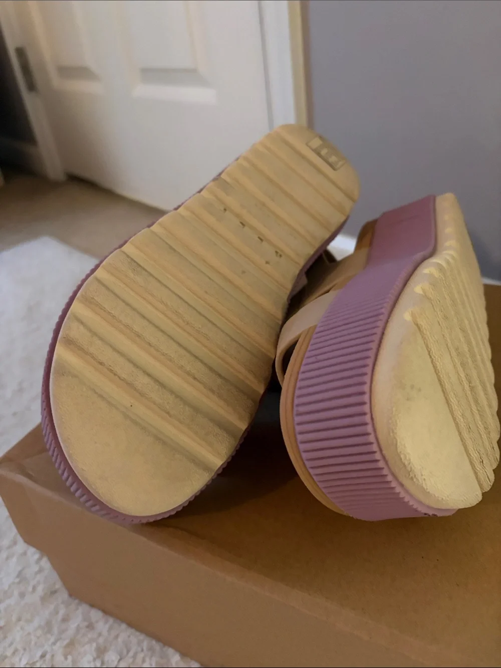 Reef Platform Slingback Sandal in Beige and Lilac